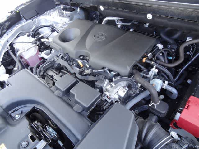 Certified 2025 Toyota RAV4 XLE FWD image 31