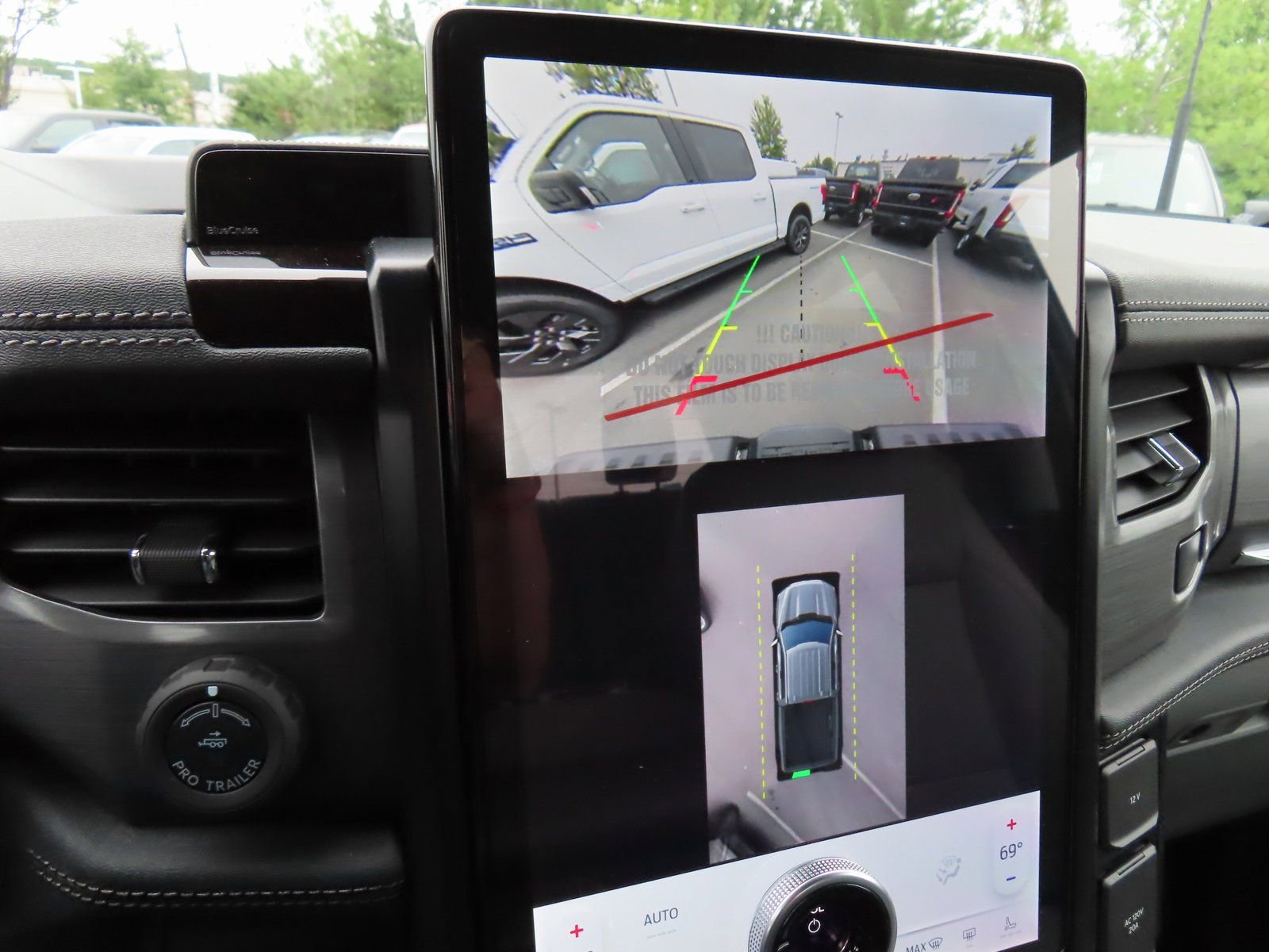 New 2025 Ford F150 Lightning Flash image 13