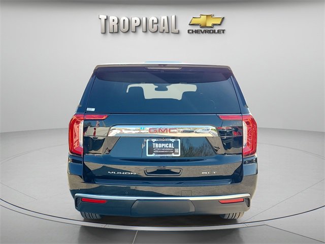 Used 2024 GMC Yukon XL SLT image 4