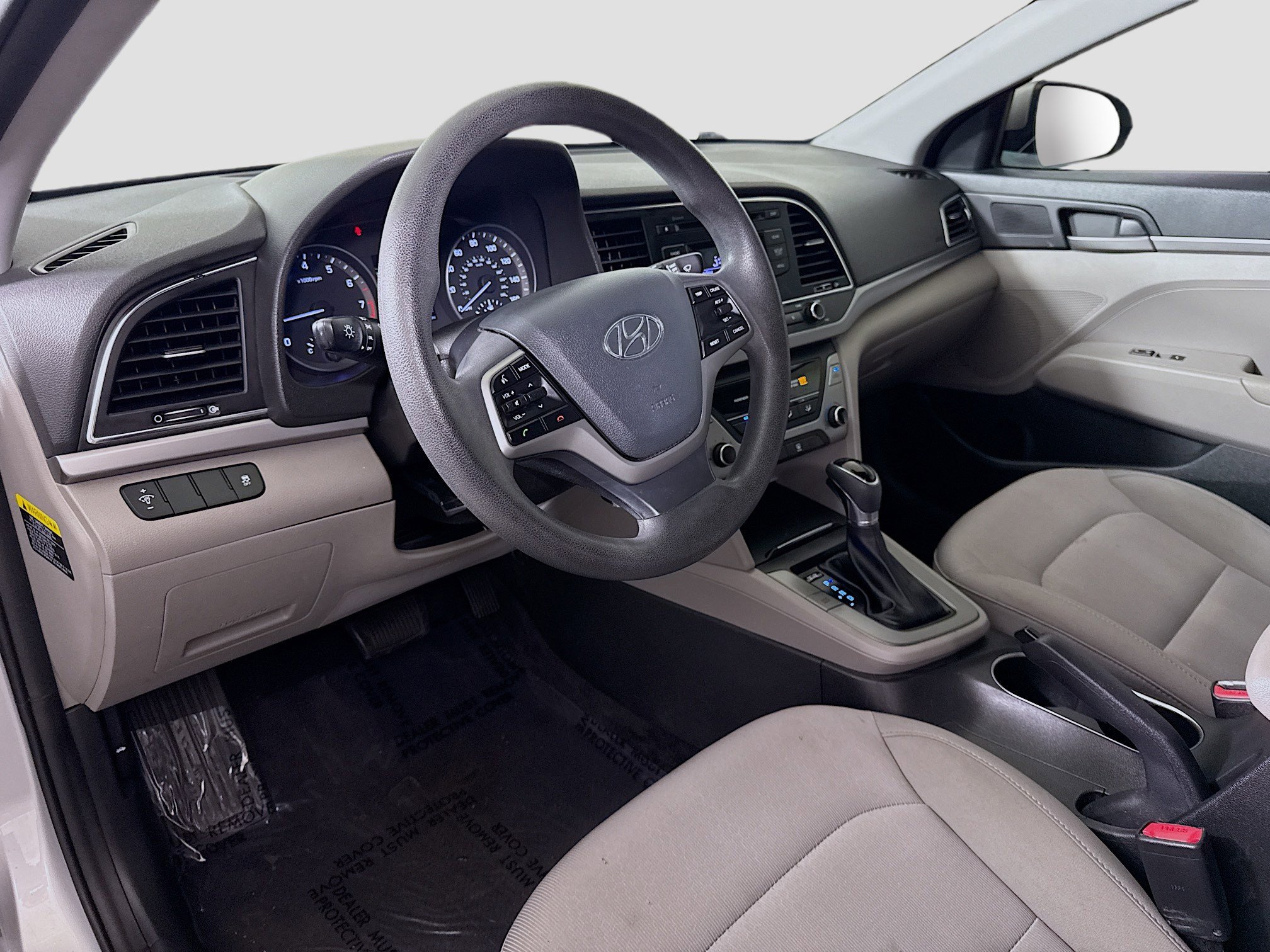 Used 2018 Hyundai Elantra SE image 21