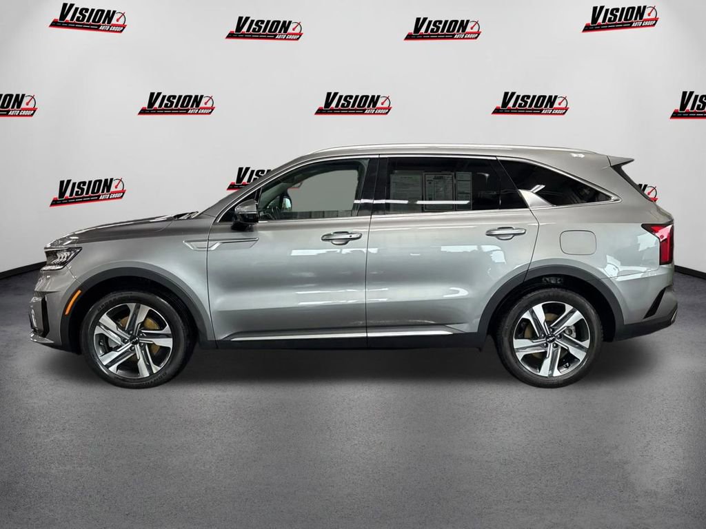 Certified 2023 Kia Sorento EX image 8