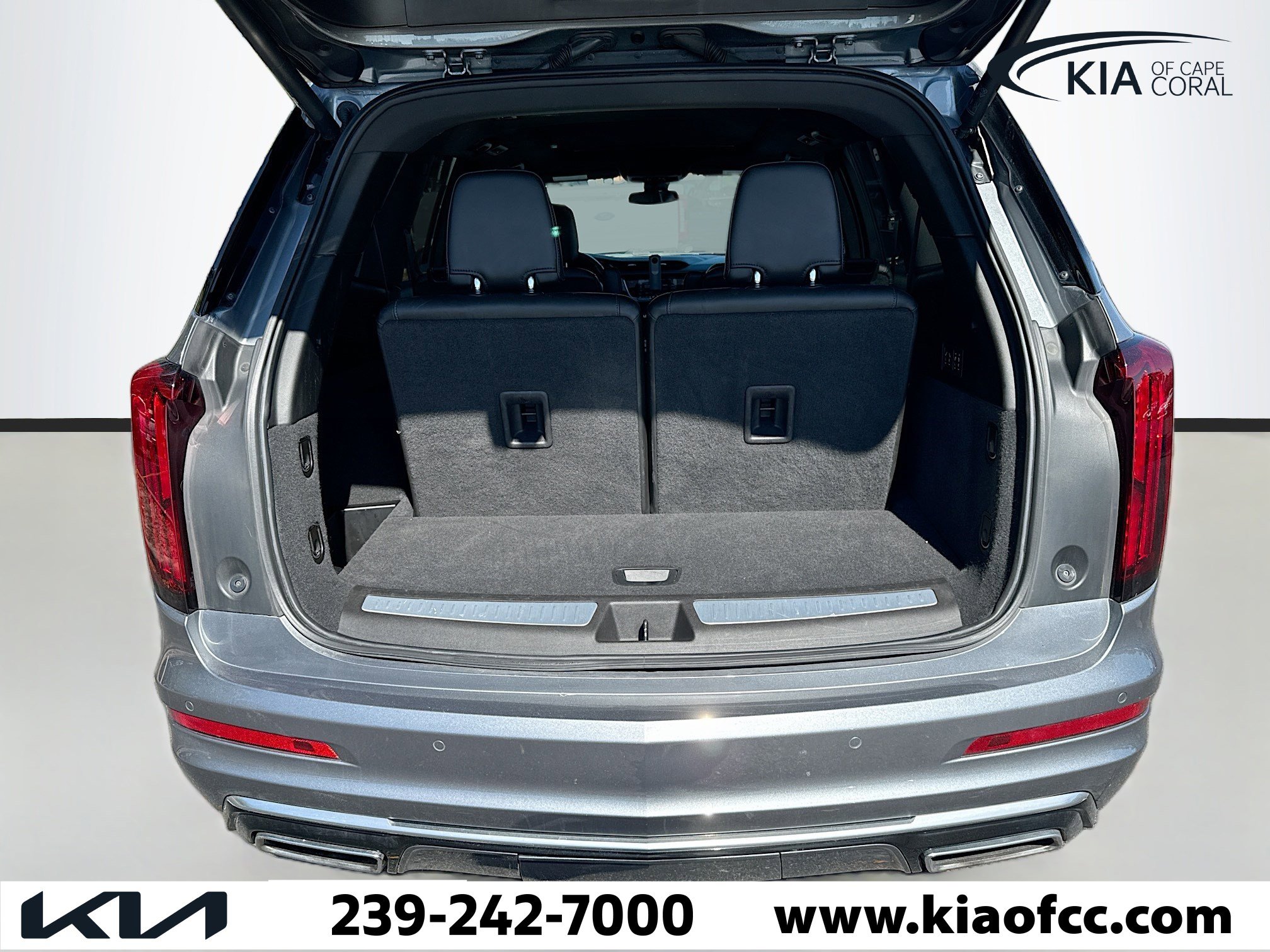 Used 2021 Cadillac XT6 Premium Luxury image 12