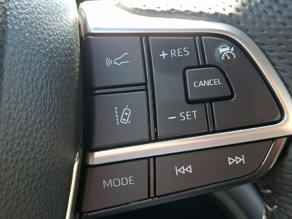 New 2026 Toyota Sienna Platinum AWD/4WD image 16