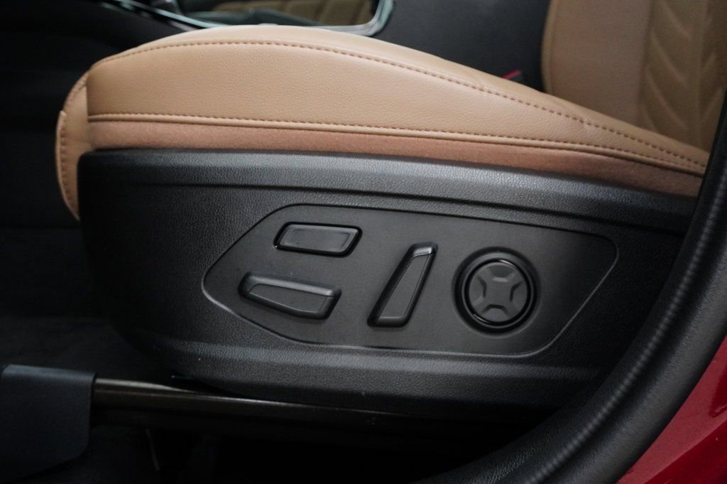 Used 2024 Kia Sorento SX Prestige w/ Olive Brown Leather Package image 24