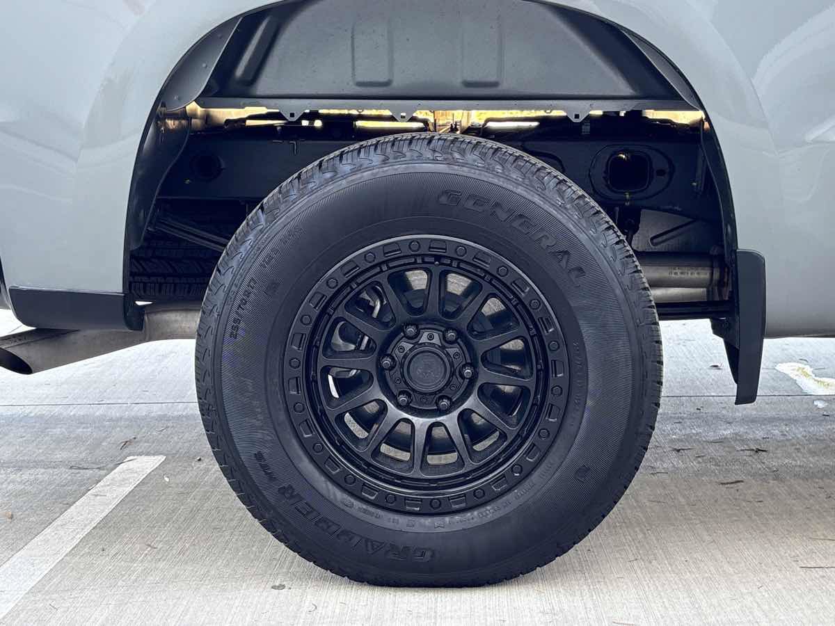 Used 2026 Chevrolet Silverado 1500 W/T w/ WT Value Package RWD image 9