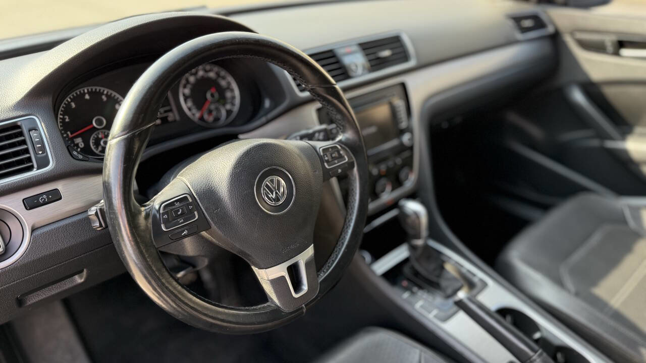 Used 2014 Volkswagen Passat 1.8T SE image 10