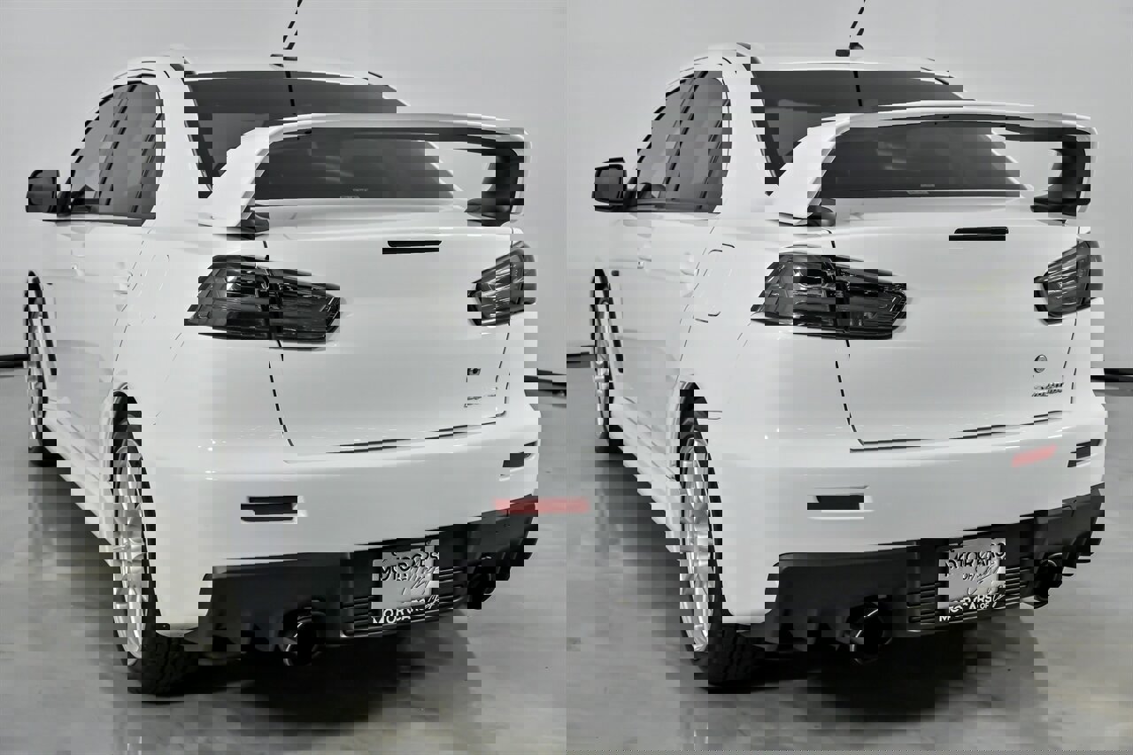 Used 2014 Mitsubishi Lancer Evolution GSR image 10