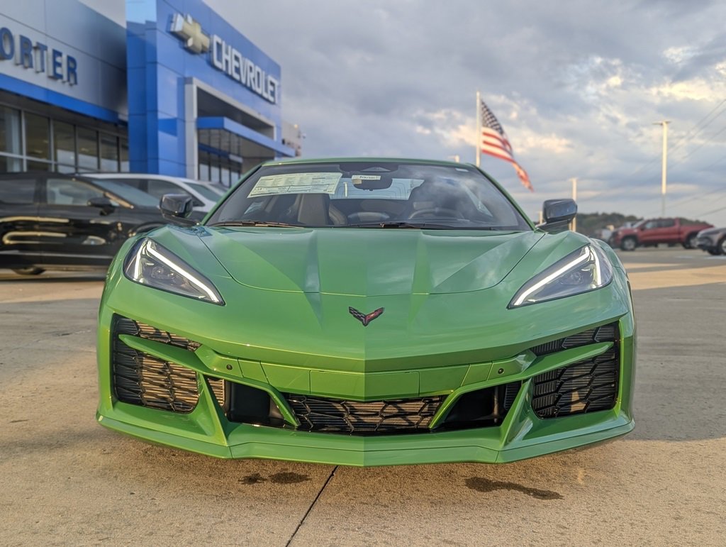 New 2026 Chevrolet Corvette E-Ray image 19