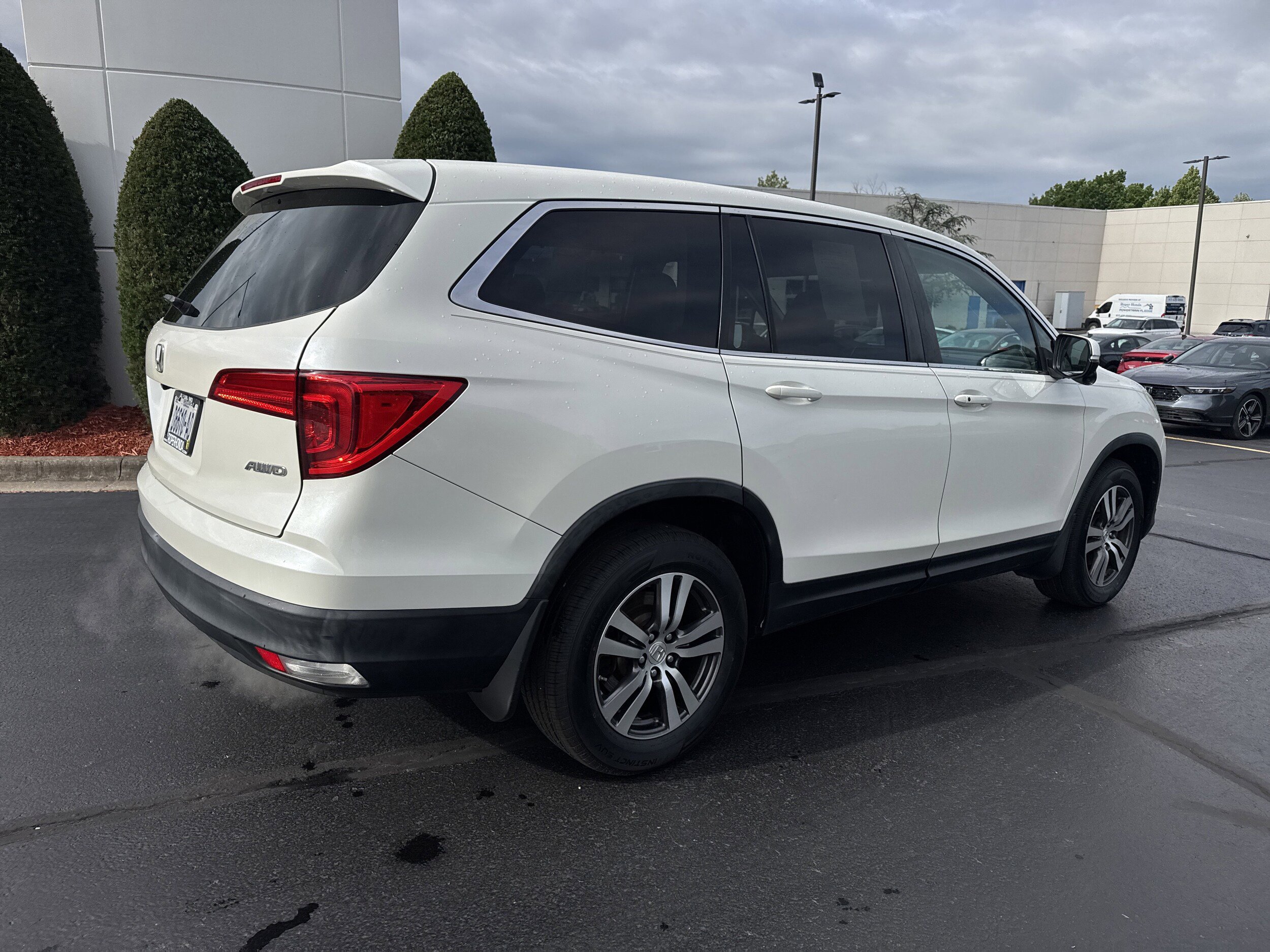 Used 2016 Honda Pilot EX-L image 5