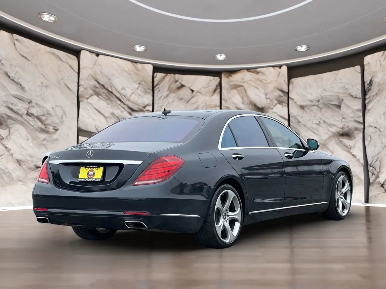 Used 2014 Mercedes-Benz S 550 Sedan image 5