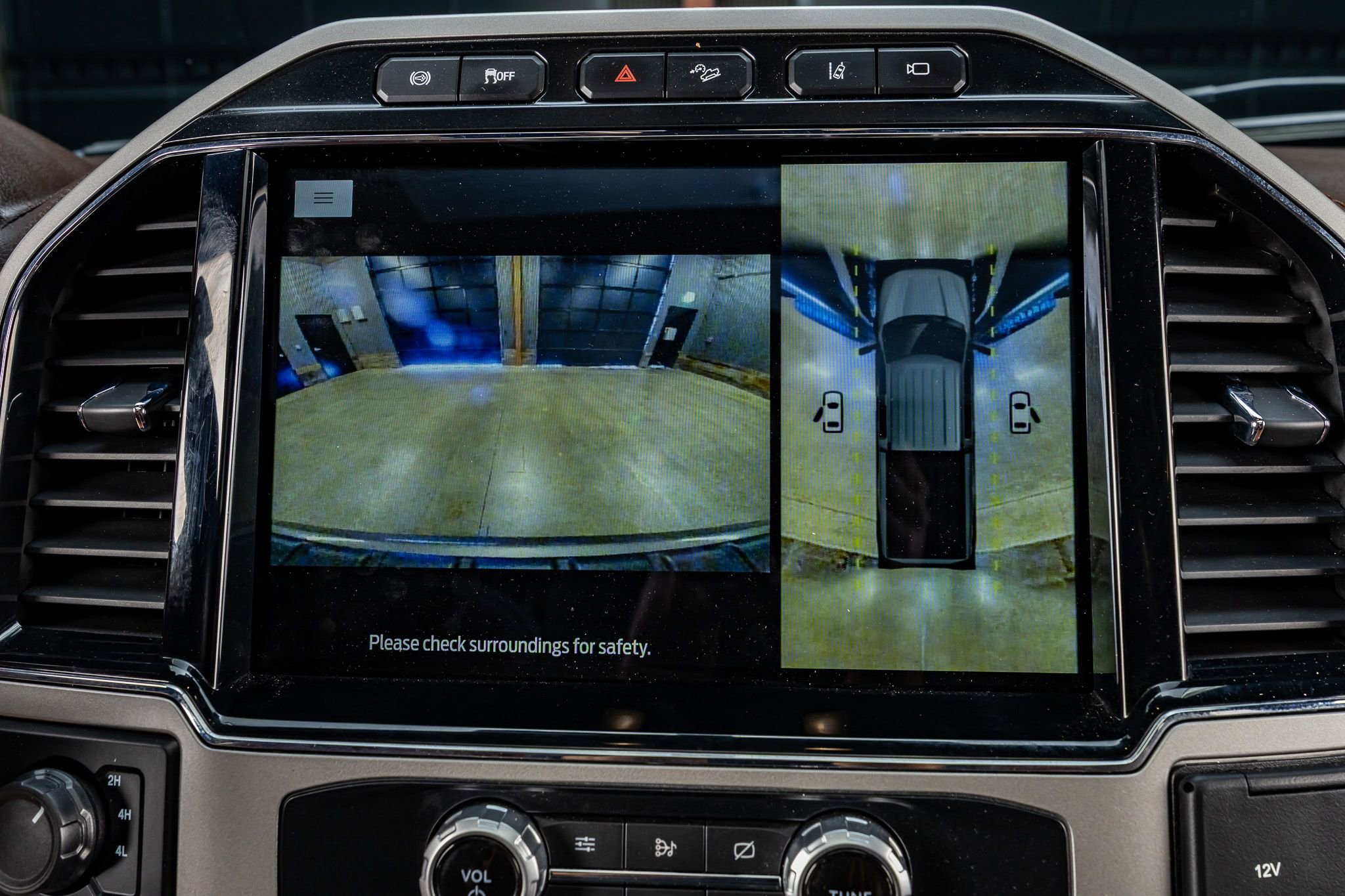 Used 2022 Ford F250 King Ranch w/ King Ranch Ultimate Package AWD/4WD image 26