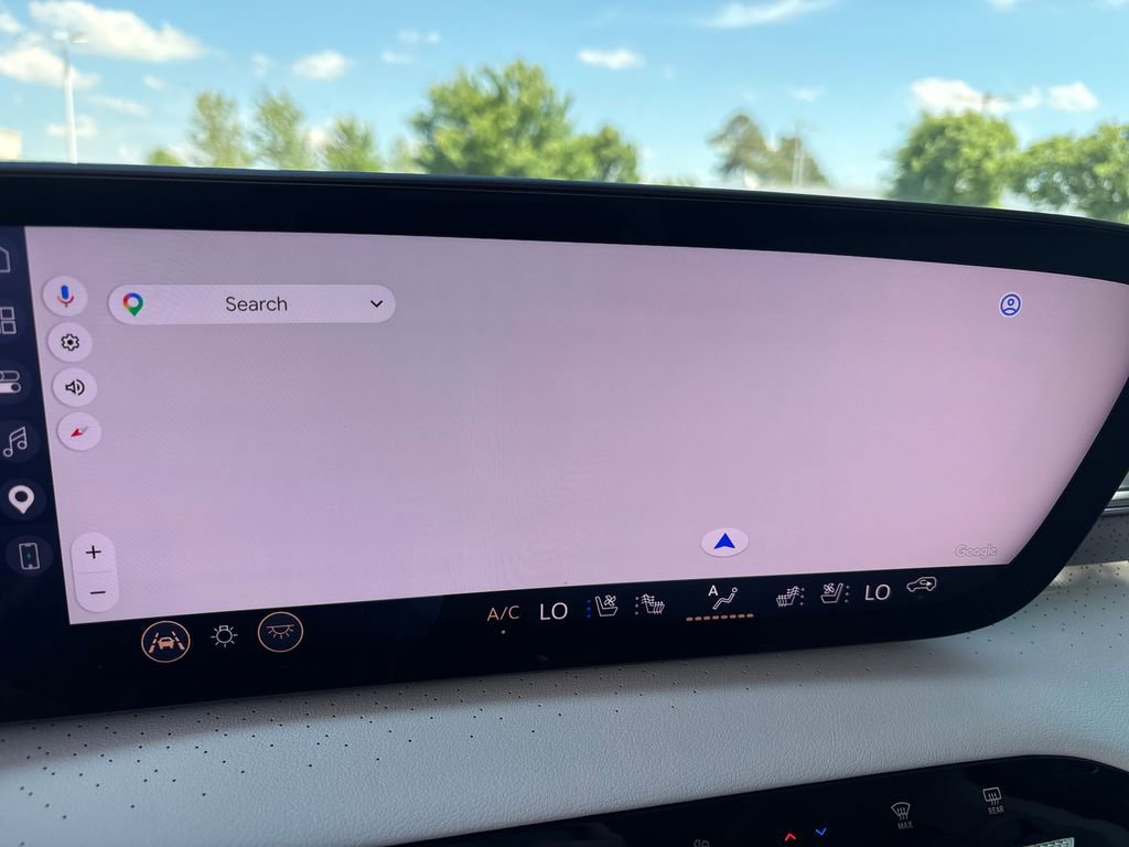 Certified 2026 Buick Enclave Avenir w/ Super Cruise Package FWD image 27