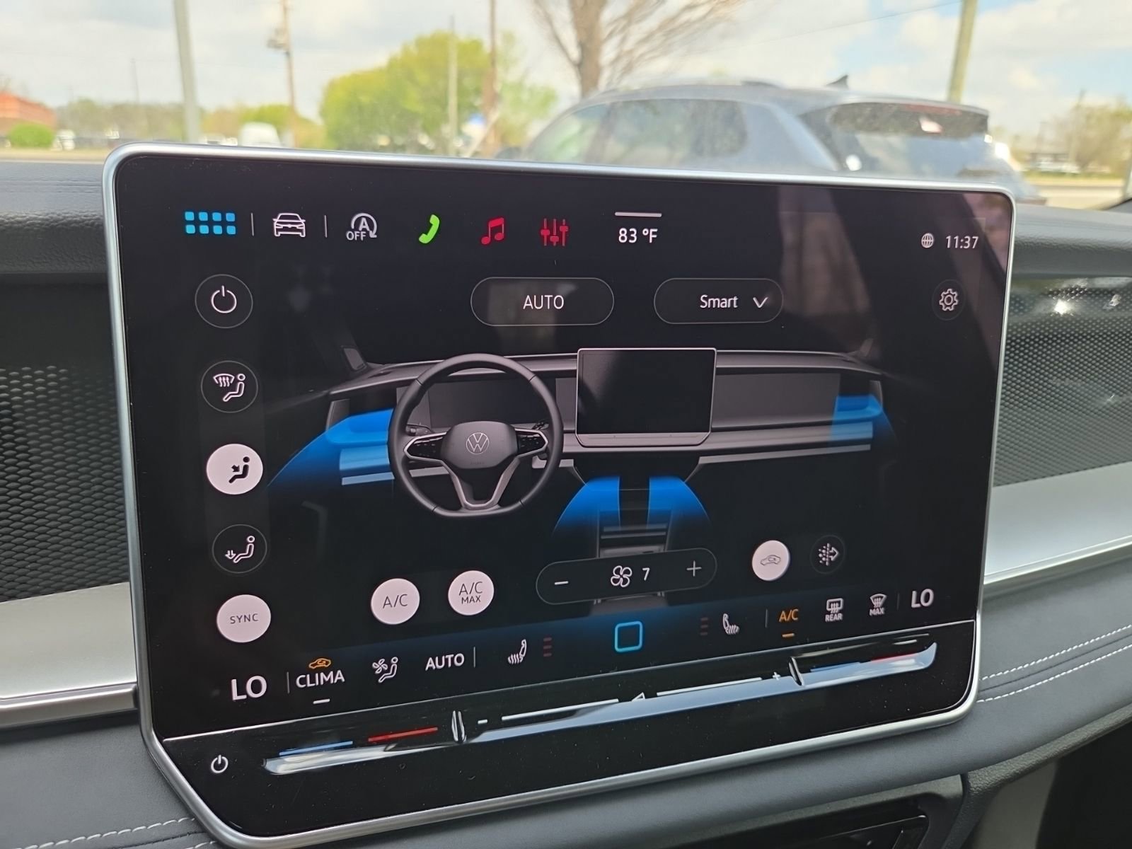 New 2026 Volkswagen Tiguan SE R-Line AWD/4WD image 29