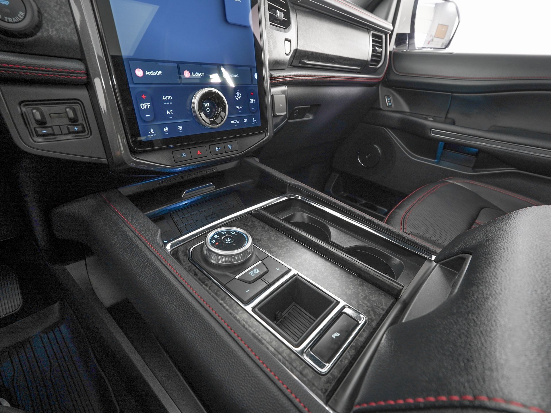 Used 2024 Ford Expedition Max Limited image 25