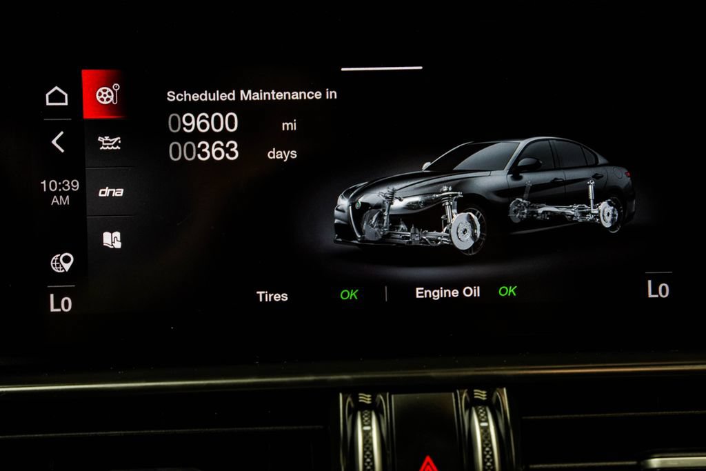 Used 2022 Alfa Romeo Giulia Ti w/ Active Assist Plus Package RWD image 35