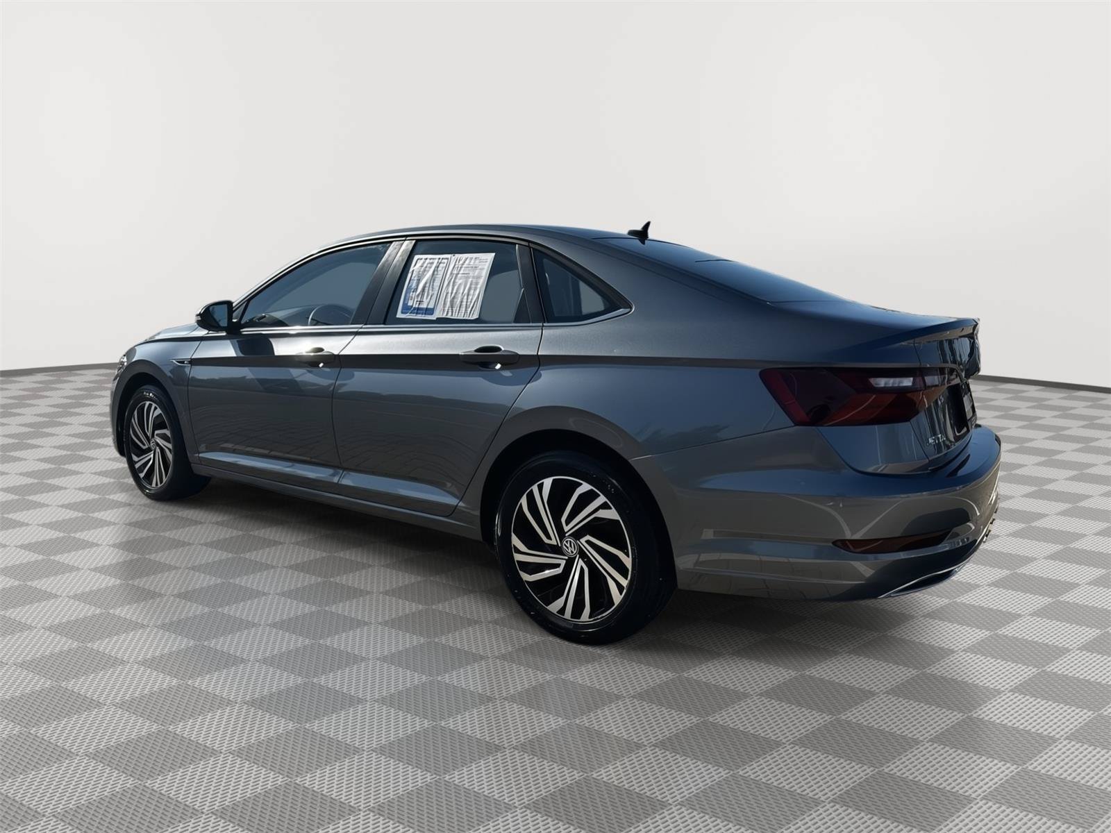 Used 2021 Volkswagen Jetta SEL Premium FWD image 4