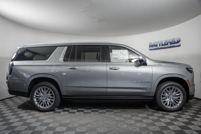 New 2026 Chevrolet Suburban High Country image 12