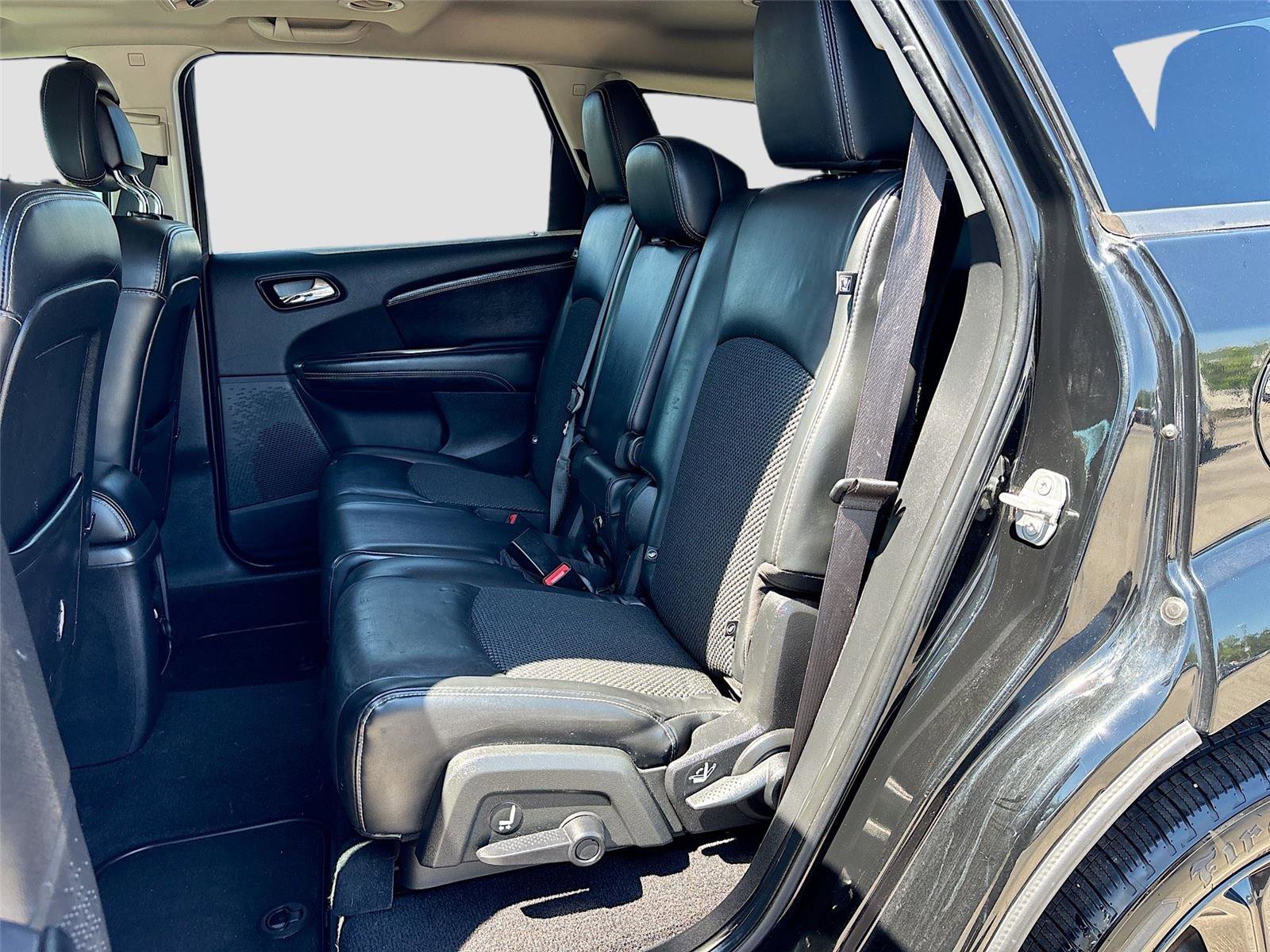 Used 2020 Dodge Journey Crossroad FWD image 23