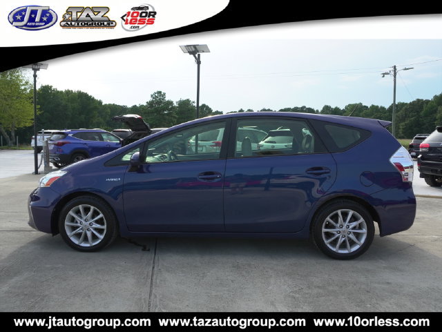 Used 2014 Toyota Prius V Five FWD image 4