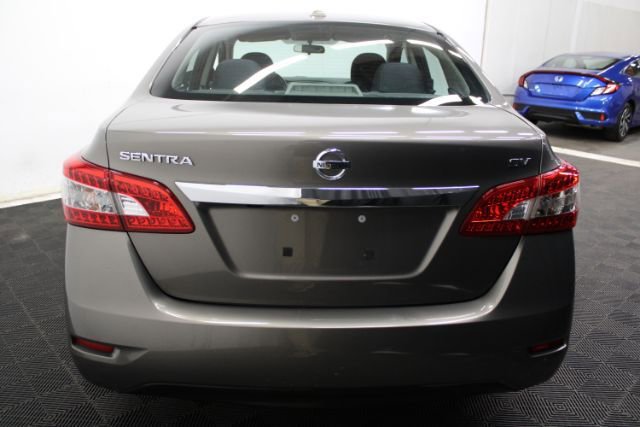 Used 2015 Nissan Sentra SV FWD image 5