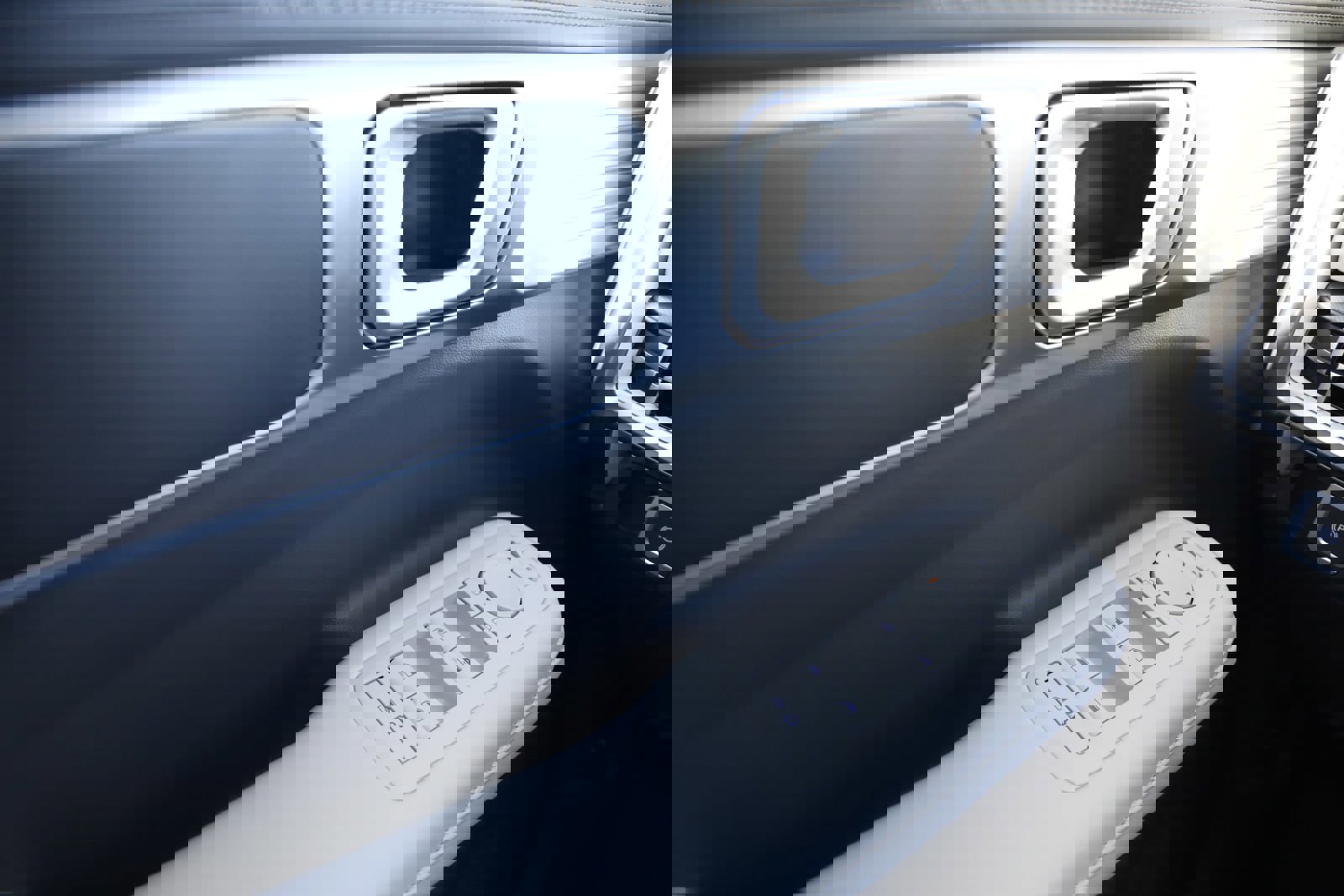 New 2026 Hyundai Santa Fe SEL w/ Tow & Go Package image 23