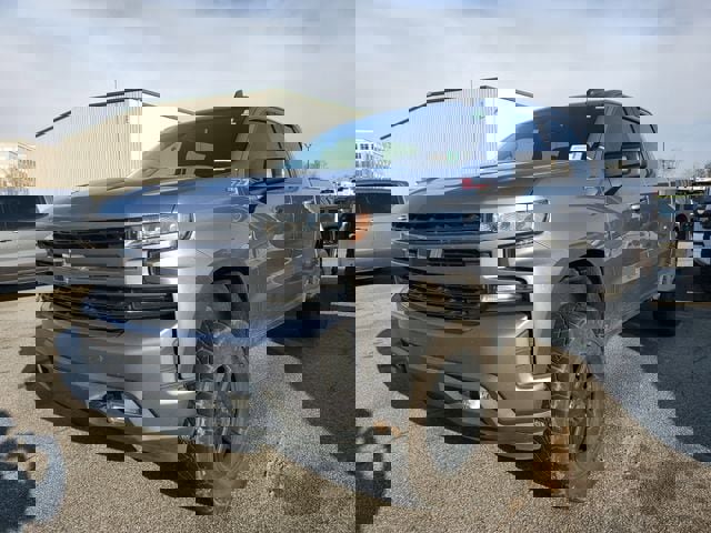 Used 2019 Chevrolet Silverado 1500 RST w/ All-Star Edition image 3