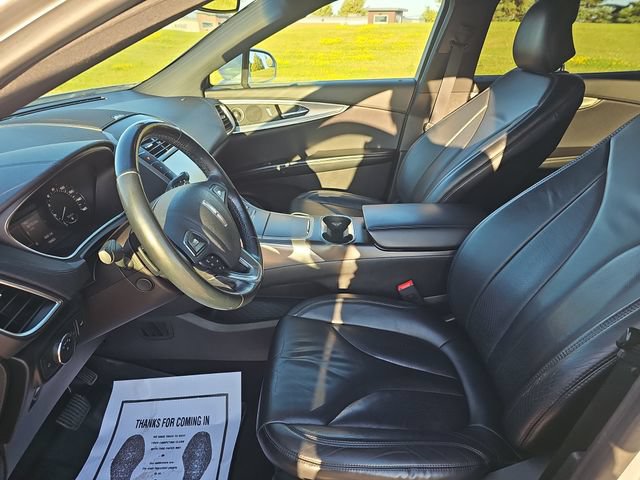 Used 2016 Lincoln MKX Select FWD image 37