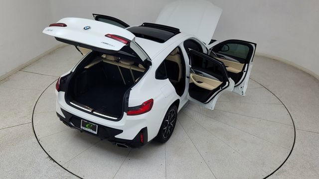 Used 2025 BMW X4 xDrive30i image 90
