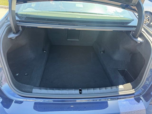 Used 2023 BMW 760i xDrive AWD/4WD image 11