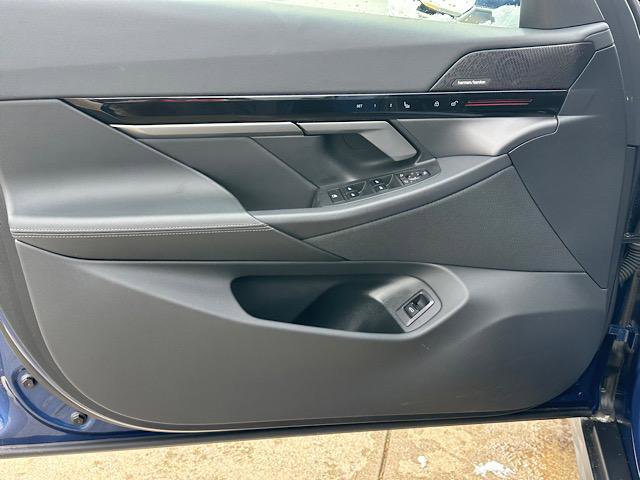 Certified 2024 BMW 530i xDrive 530i xDrive Sedan w/ Premium Package image 17