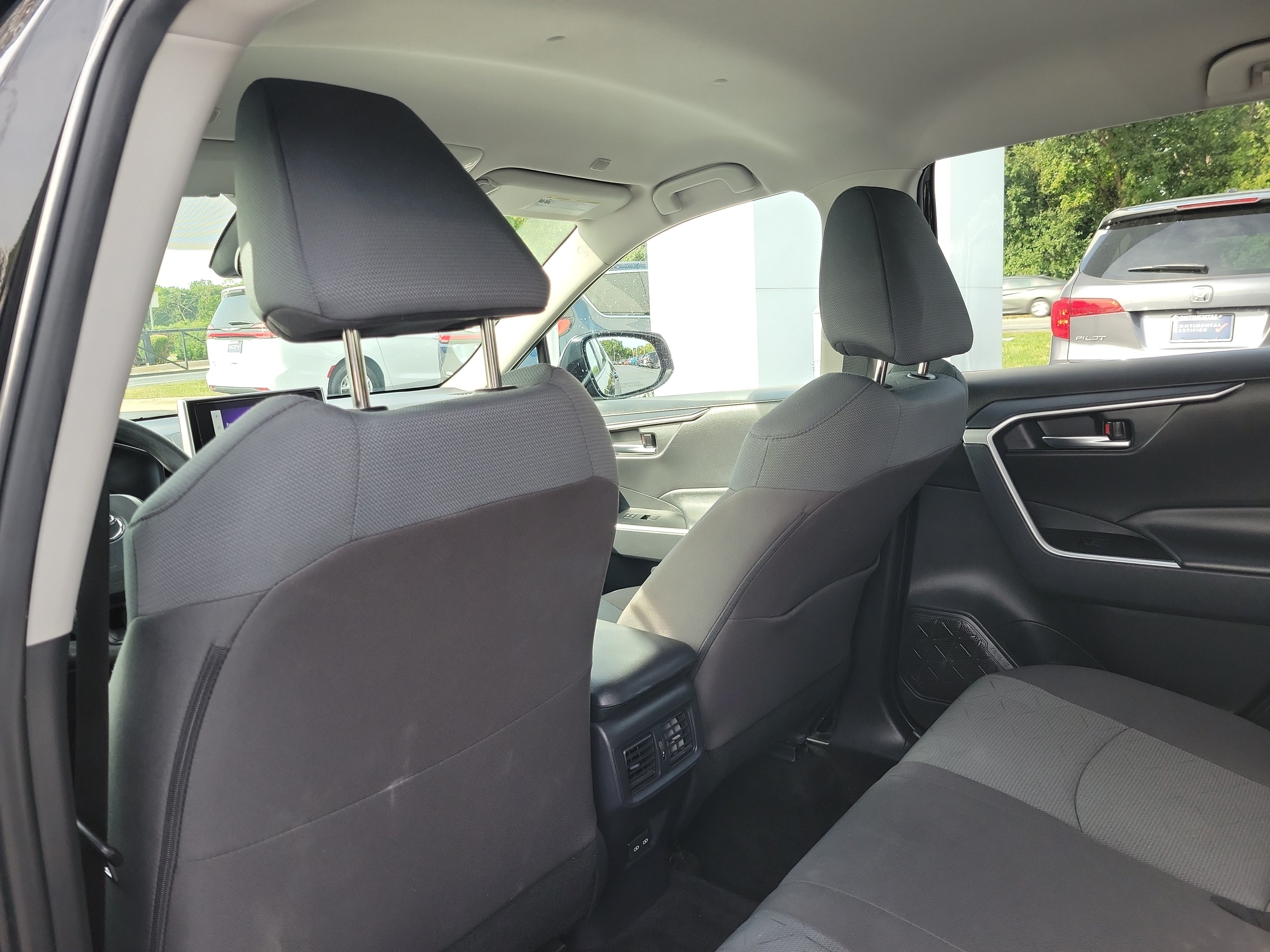 Certified 2025 Toyota RAV4 XLE AWD/4WD image 12