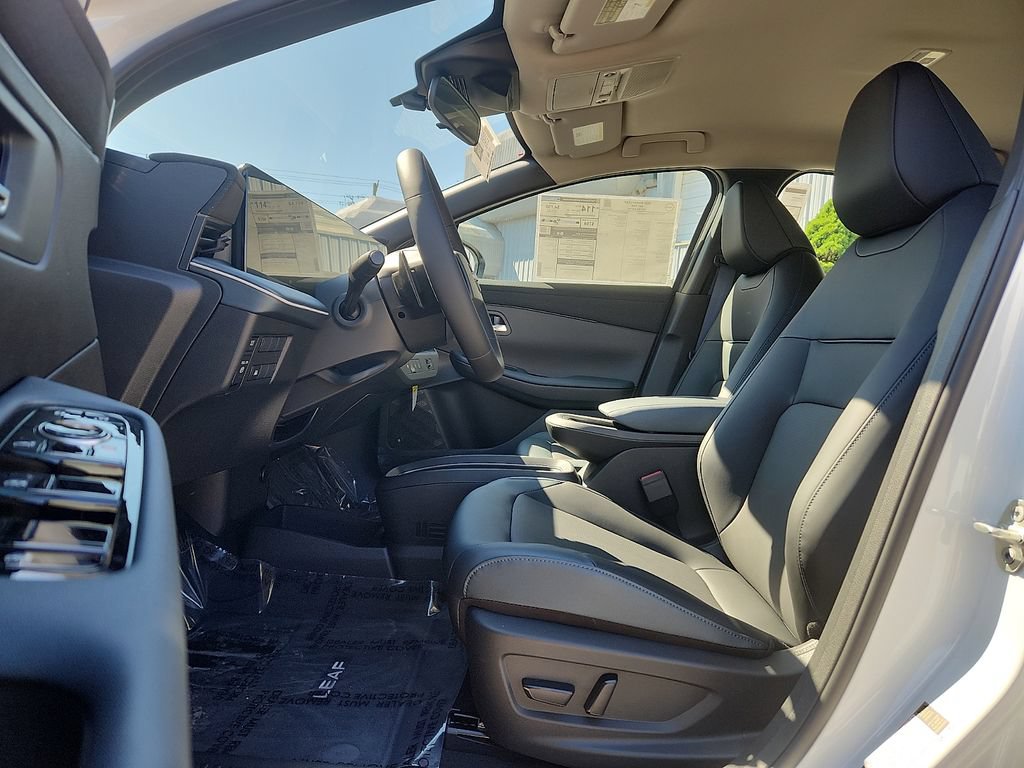 New 2026 Nissan Leaf SV+ FWD image 6