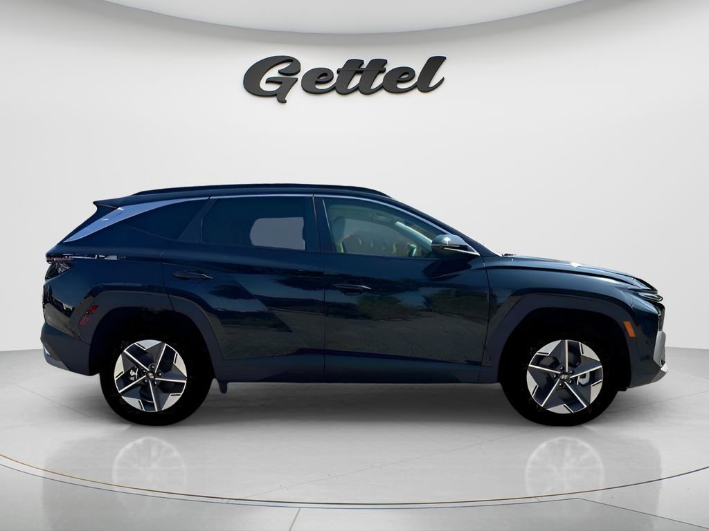 Certified 2025 Hyundai Tucson SEL image 6