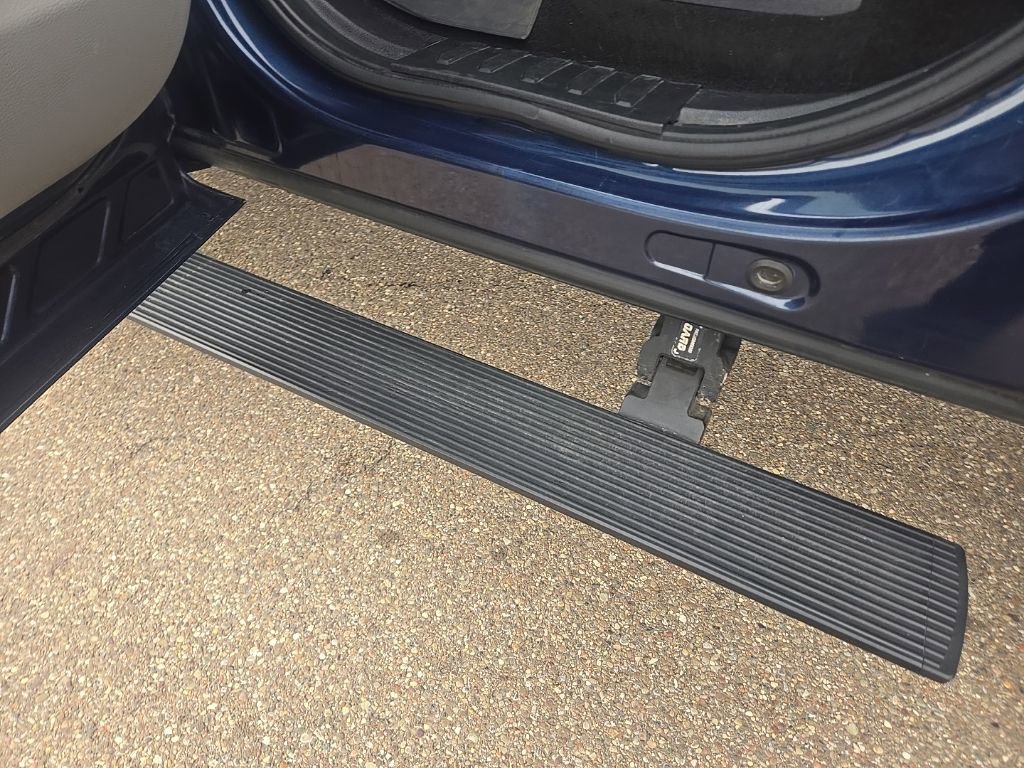 Used 2019 Ford F250 XLT w/ XLT Premium Package image 34