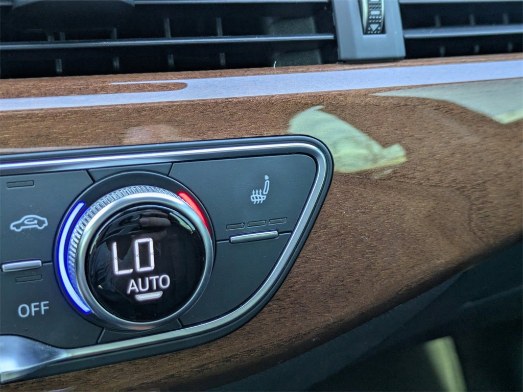 Used 2022 Audi A4 2.0T Premium image 21