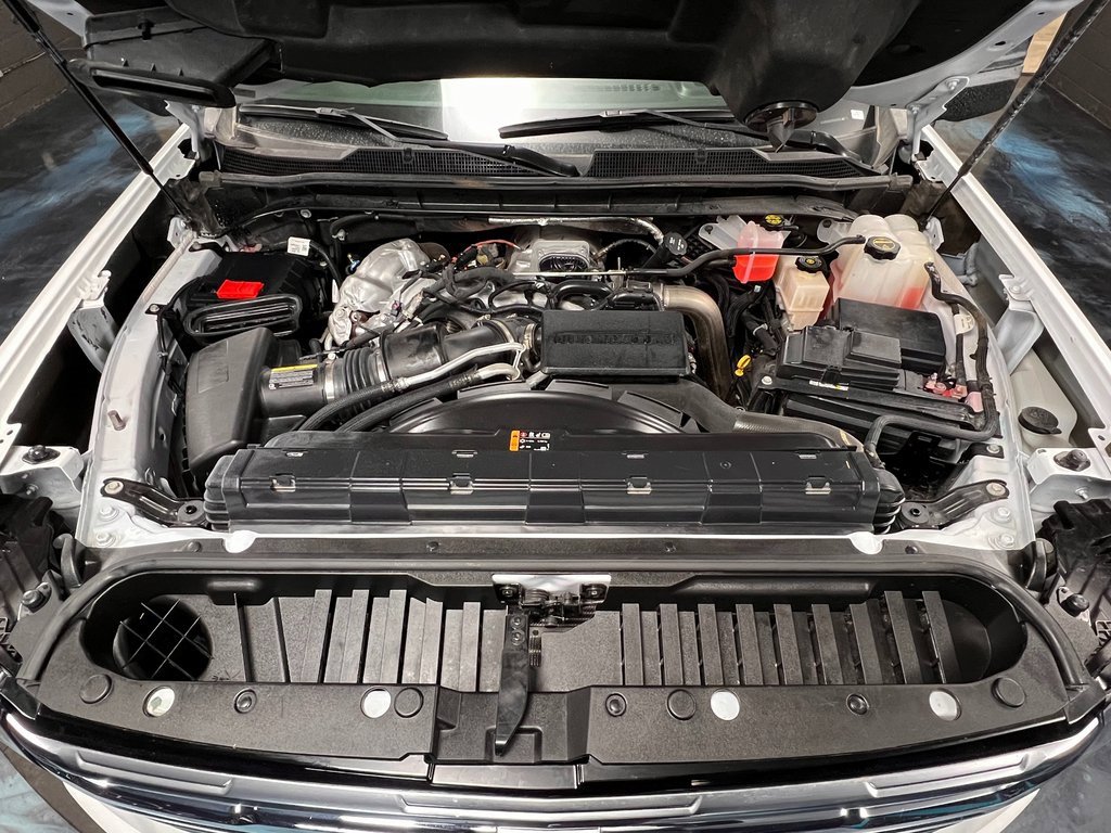 Used 2024 Chevrolet Silverado 2500 High Country w/ Technology Package image 20