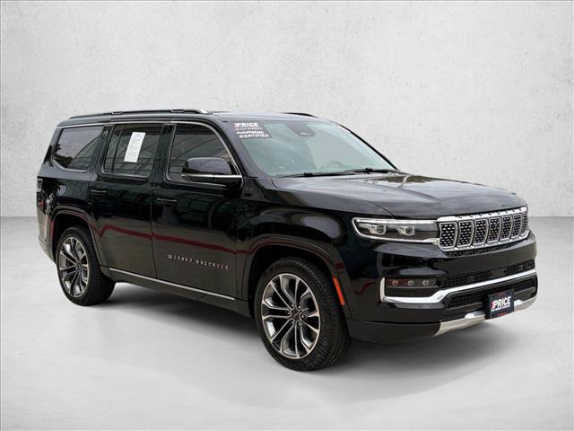 Used 2023 Jeep Grand Wagoneer Series III AWD/4WD image 3