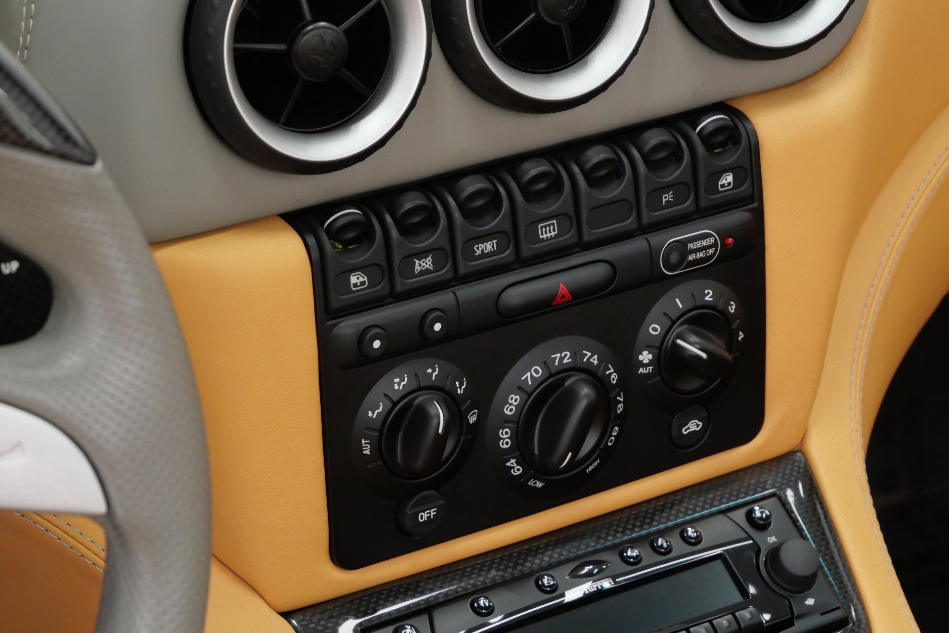 Used 2005 Ferrari 575M Maranello Superamerica RWD image 31
