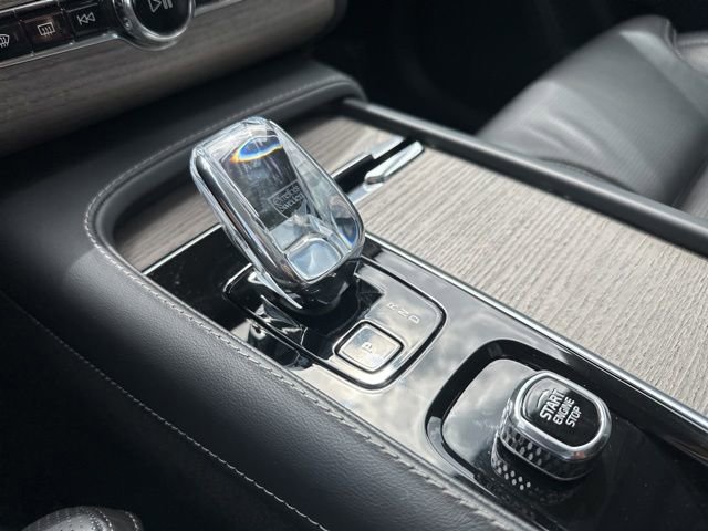 Certified 2023 Volvo XC90 B6 Ultimate AWD/4WD image 21