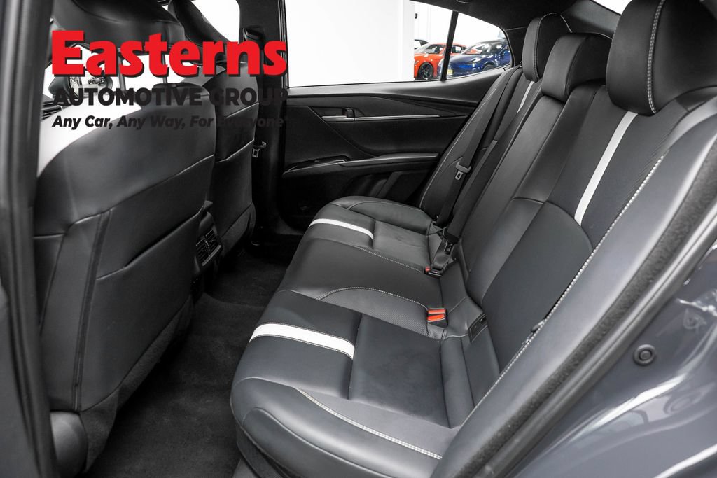Used 2025 Toyota Camry SE FWD image 20