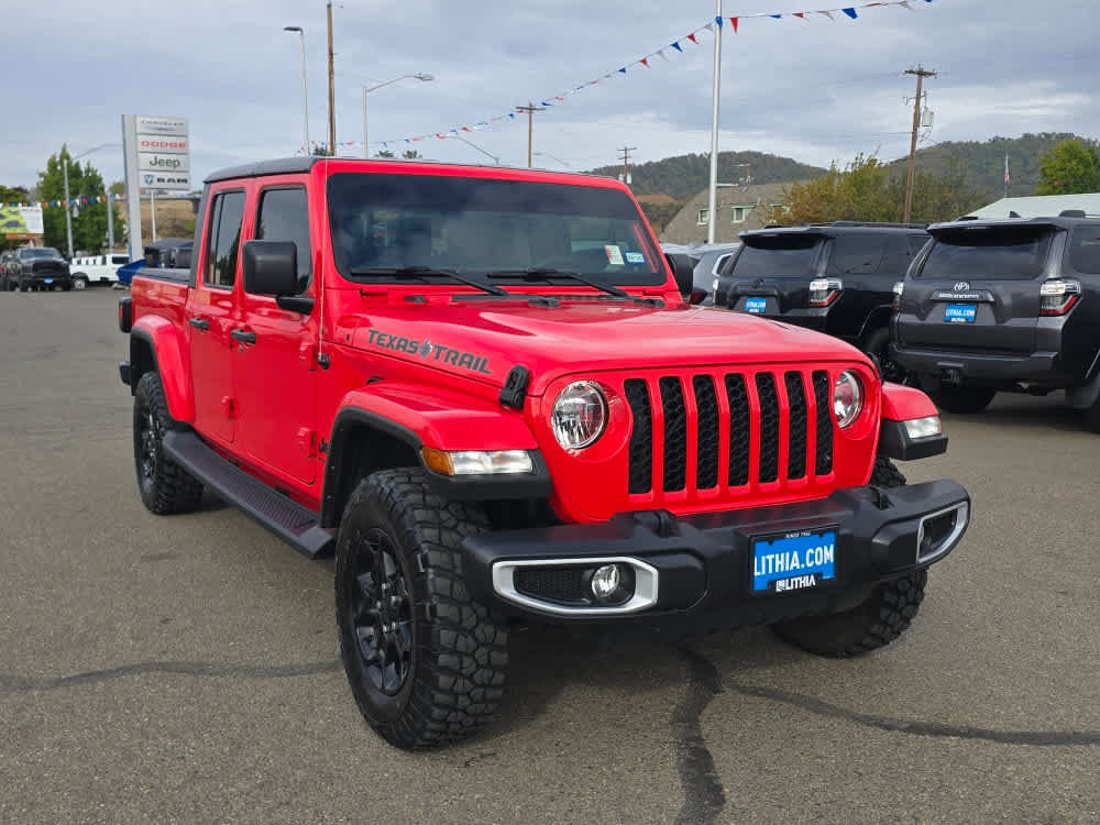 Used 2023 Jeep Gladiator Sport image 7