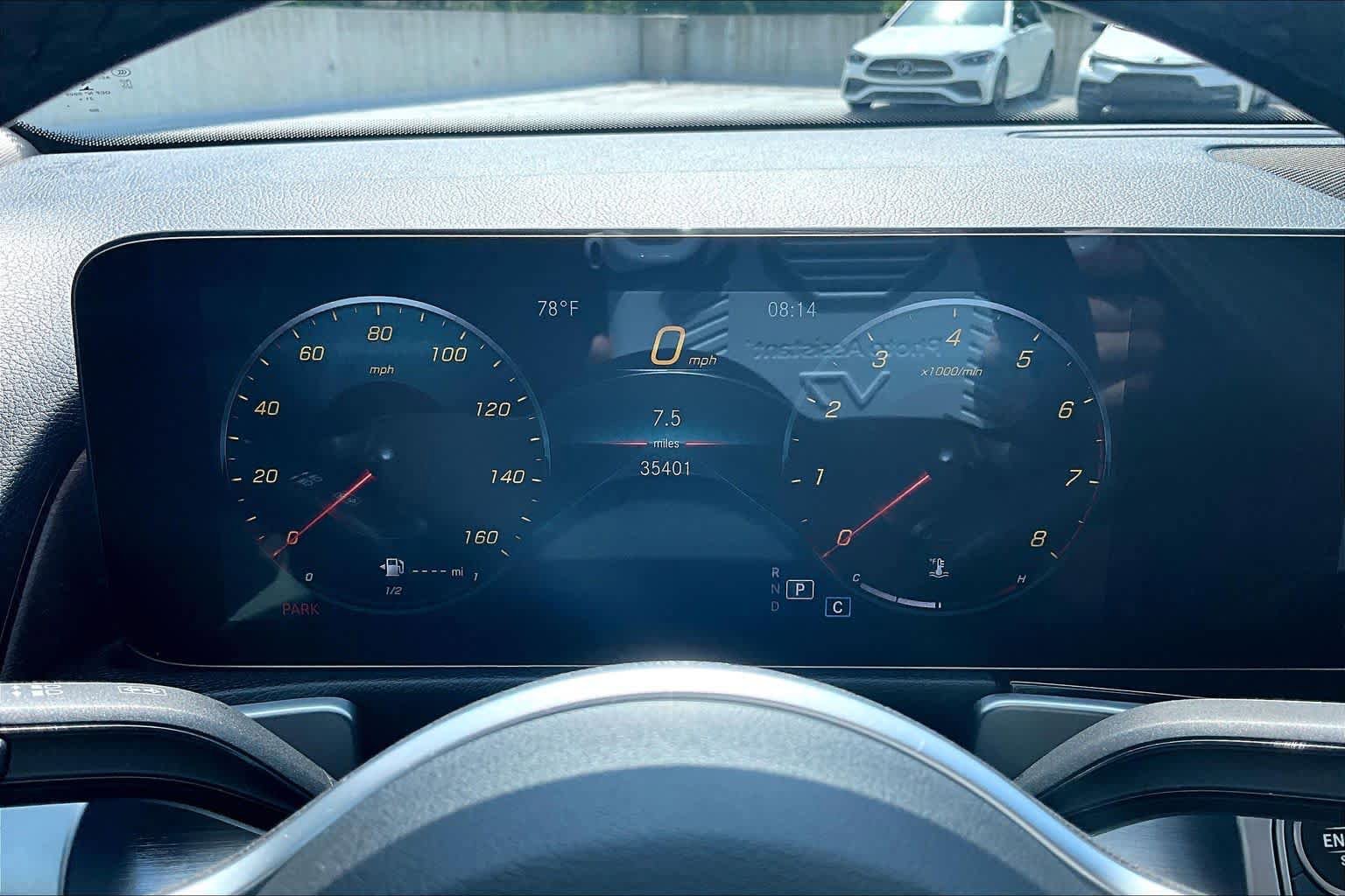 Used 2022 Mercedes-Benz GLB 250 4MATIC w/ Premium Package Lite image 26
