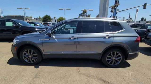 Used 2022 Volkswagen Tiguan SE FWD image 5