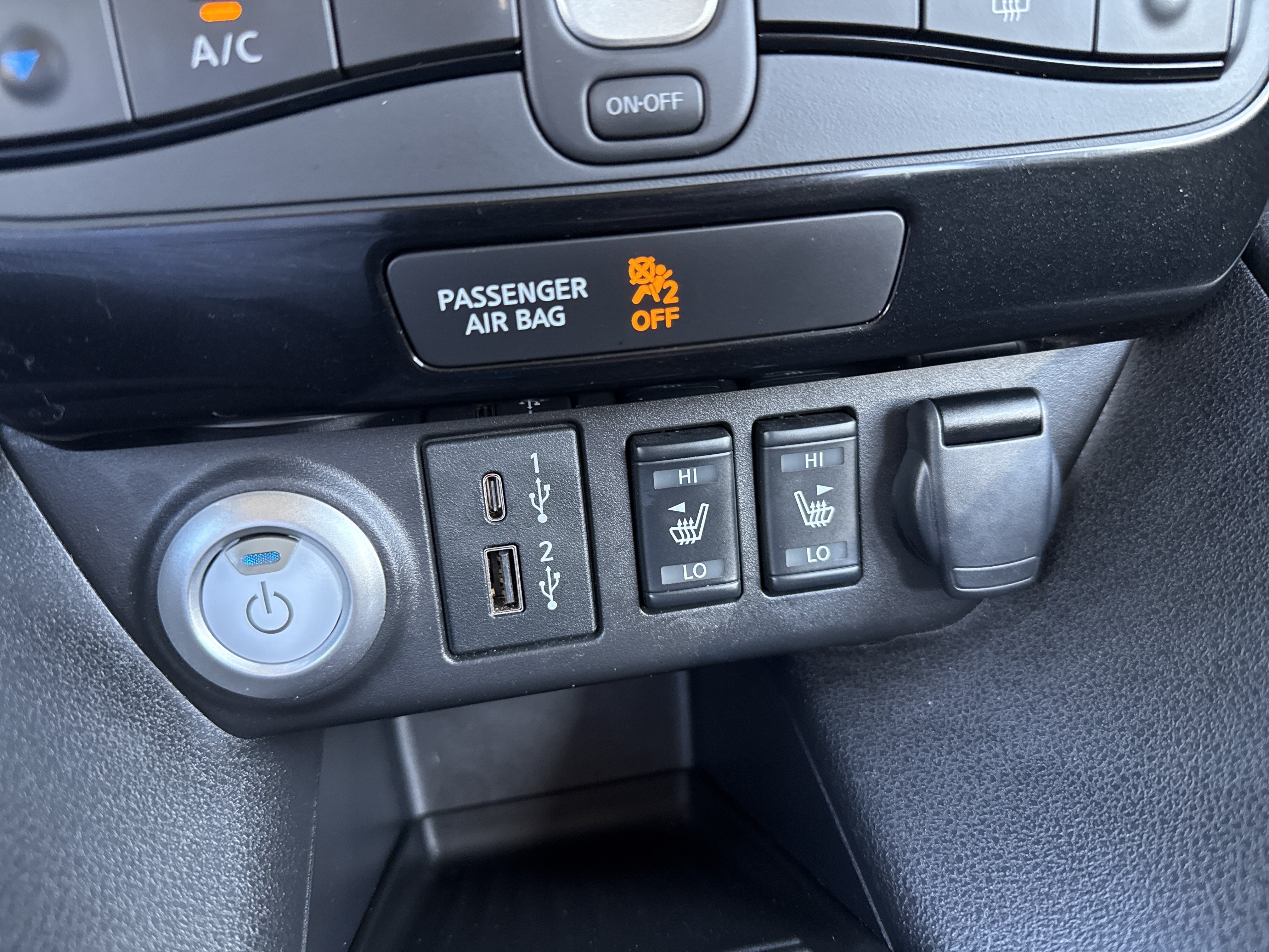 Certified 2025 Nissan Leaf SV Plus FWD image 19