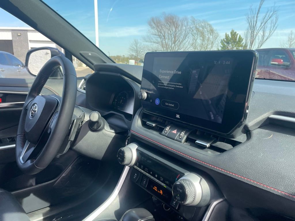 Used 2024 Toyota RAV4 XSE image 31