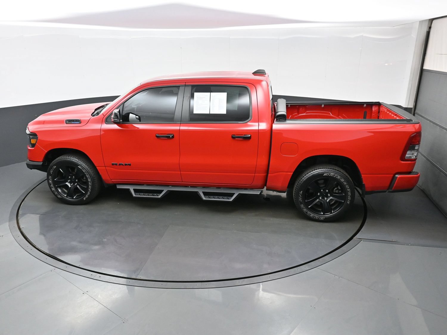 Used 2024 RAM 1500 Big Horn AWD/4WD image 38