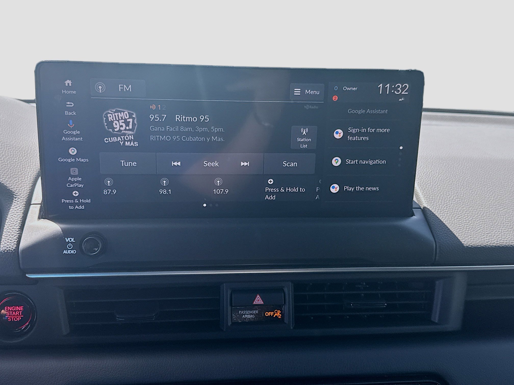 New 2026 Honda Pilot Sport image 12