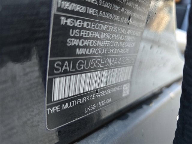 Used 2021 Land Rover Range Rover Autobiography Fifty Edition image 37