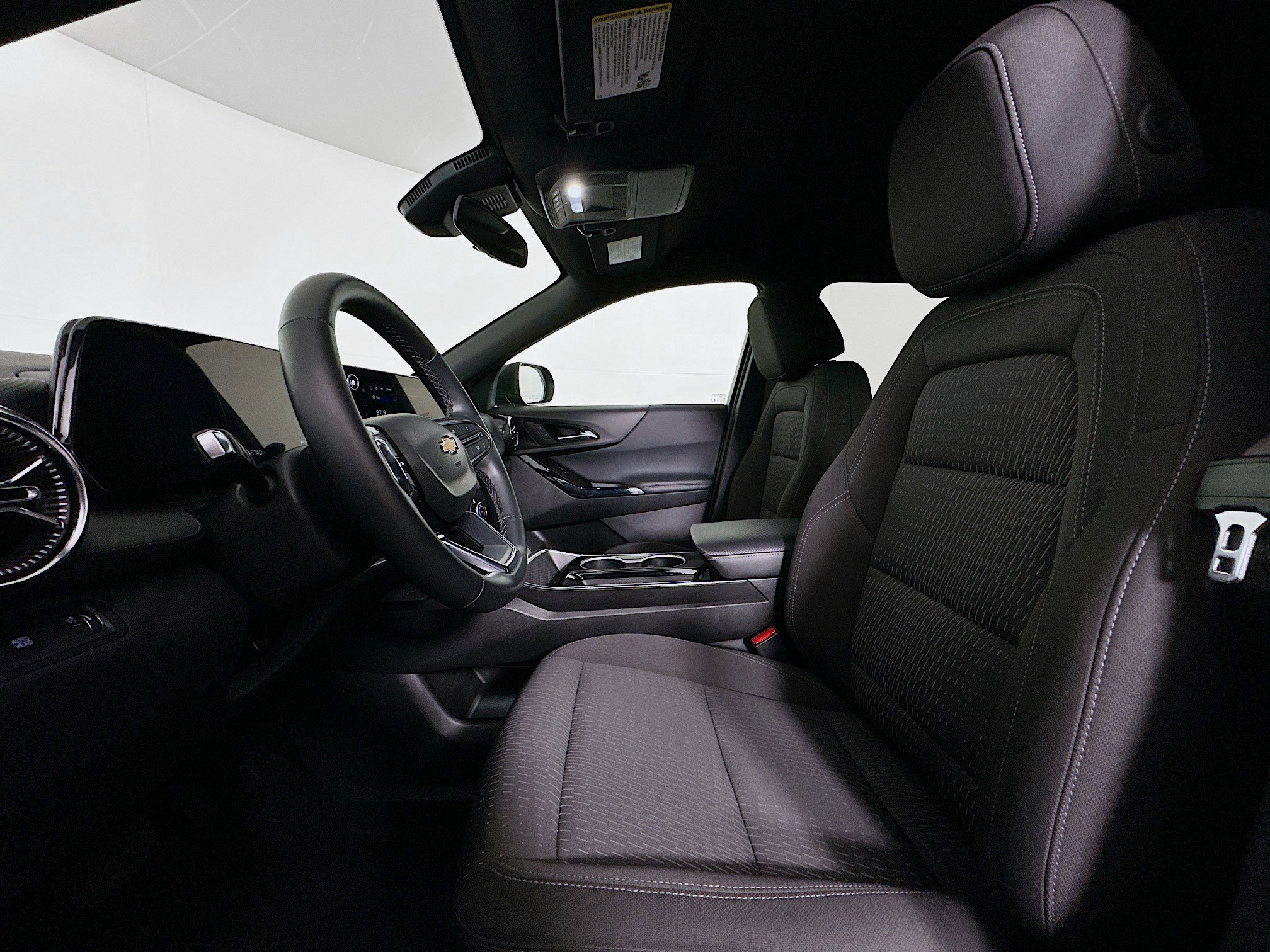 Used 2025 Chevrolet Equinox LT image 13