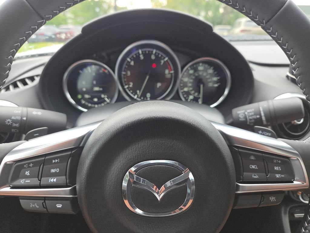 New 2026 MAZDA MX-5 Miata RF Grand Touring RWD image 11